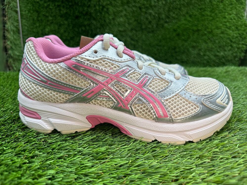 Asics Gel-1130 1204A168-100 Athletic Sneaker Girls 4.5 Beige Mesh Cushioned